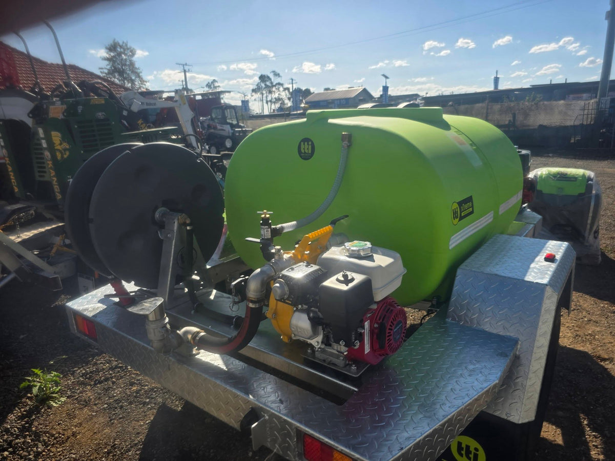 1000L Pressure Cleaner / Fire Fighting Trailer
